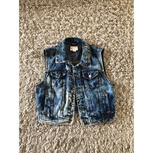 Forever 21 Acid Wash Jean Vest